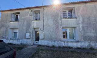 Immeuble  175 m² à vendre à Saint-Just-Luzac (17320)
