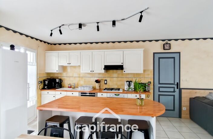 Maison à vendre 7 pièces MONTAILLE (72)  -  terrain de 840 m²  - — photo 5