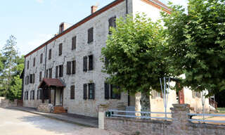 Maison 16 Pièces 585 m² à vendre à La Truchère (71290)