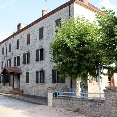 Maison 16 pièces 690000 €