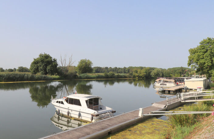 Moulin au cœur de la Bresse avec accès privé à la rivière - 585 m² sur 8553 m² de terrain — photo 5