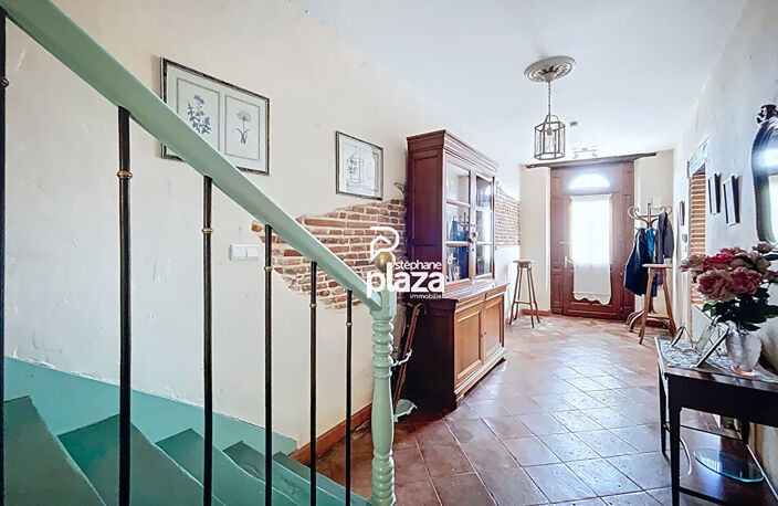 Plaza Immobilier - Maison Fonsorbes T6 de 225 m2 sur un terrain de 662m² avec garage et annexe — photo 2