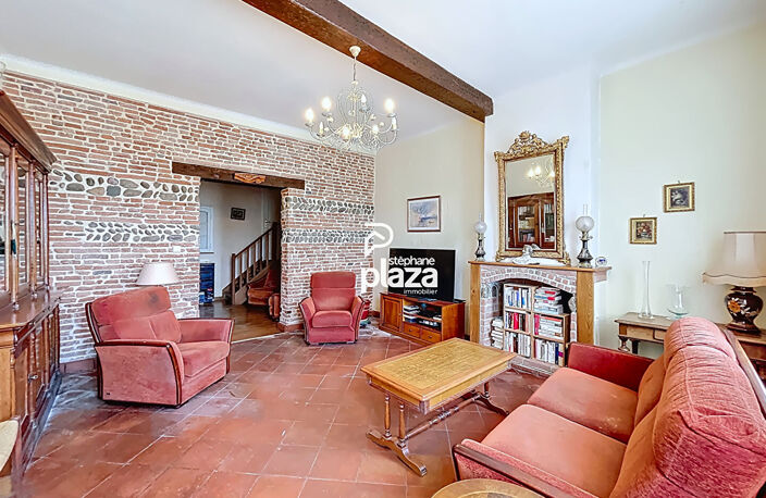 Plaza Immobilier - Maison Fonsorbes T6 de 225 m2 sur un terrain de 662m² avec garage et annexe — photo 3