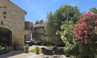 Maison 7 Pièces 296 m² à vendre à La Roque-d'Anthéron (13640)