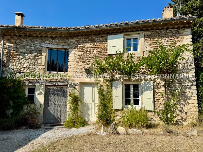 Propri&eacute;t&eacute;  T9 à vendre Richerenches 84600