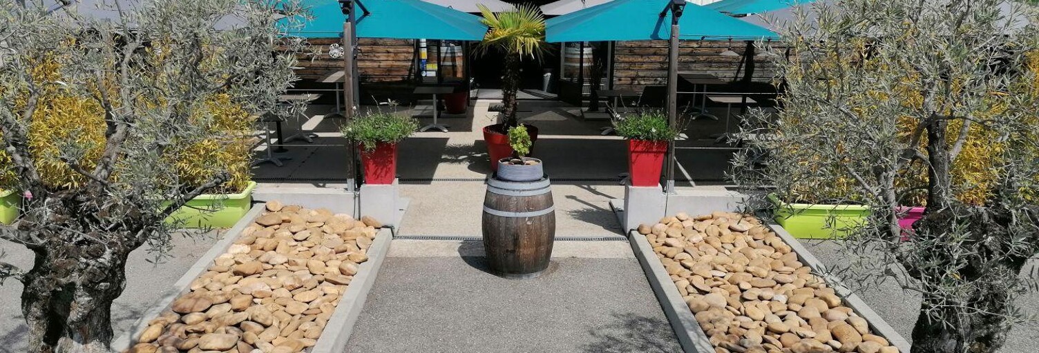 Commerce  140 m² à vendre à Piolenc (84420)