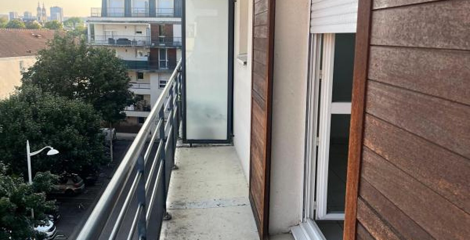Appartement À Louer — photo 1