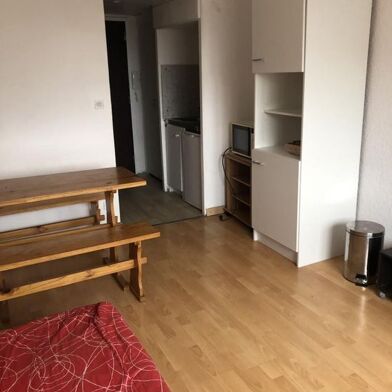 Appartement 1 pièces 420 €
