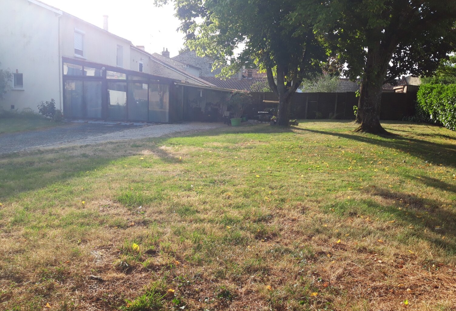 Maison à vendre 6 pièces et véranda FONTENAY LE COMTE (85200) — photo 1