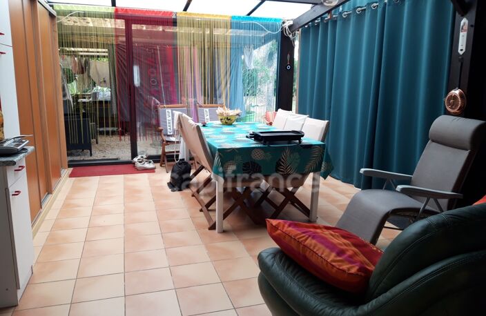 Maison à vendre 6 pièces et véranda FONTENAY LE COMTE (85200) — photo 3