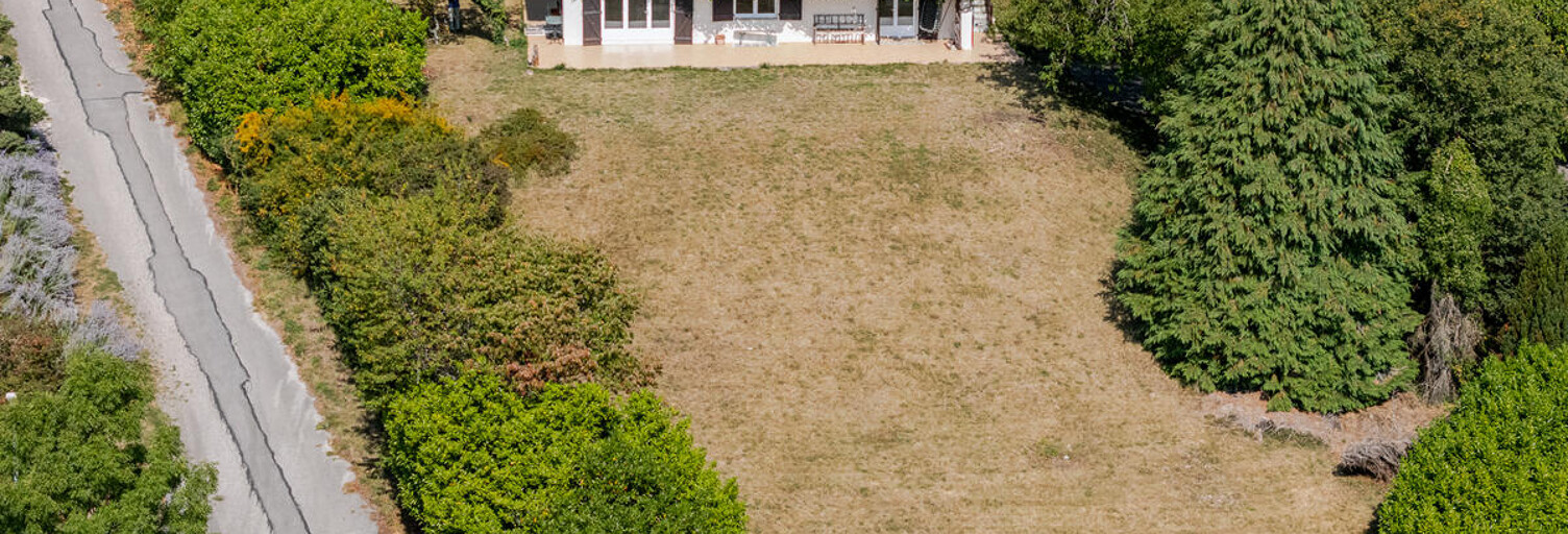 Maison 7 Pièces 239 m² à vendre à Échenevex (01170)