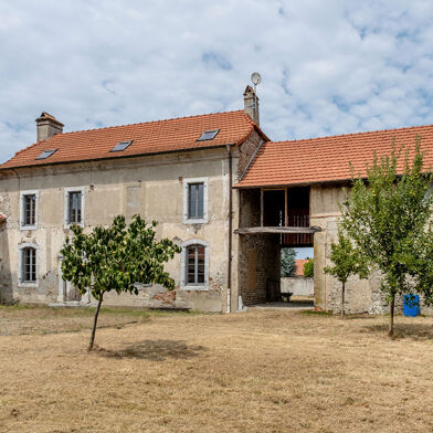 Maison 7 pièces 269900 €