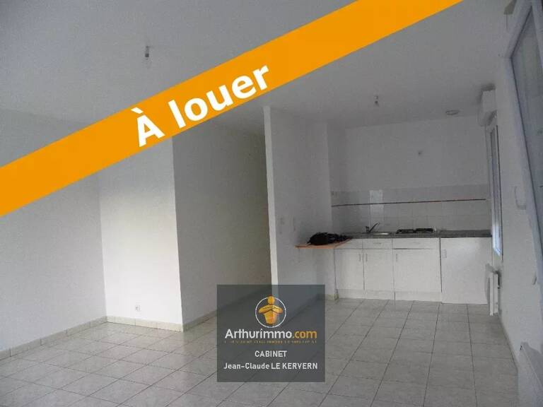 A LOUER T2 PLEDRAN — photo 1