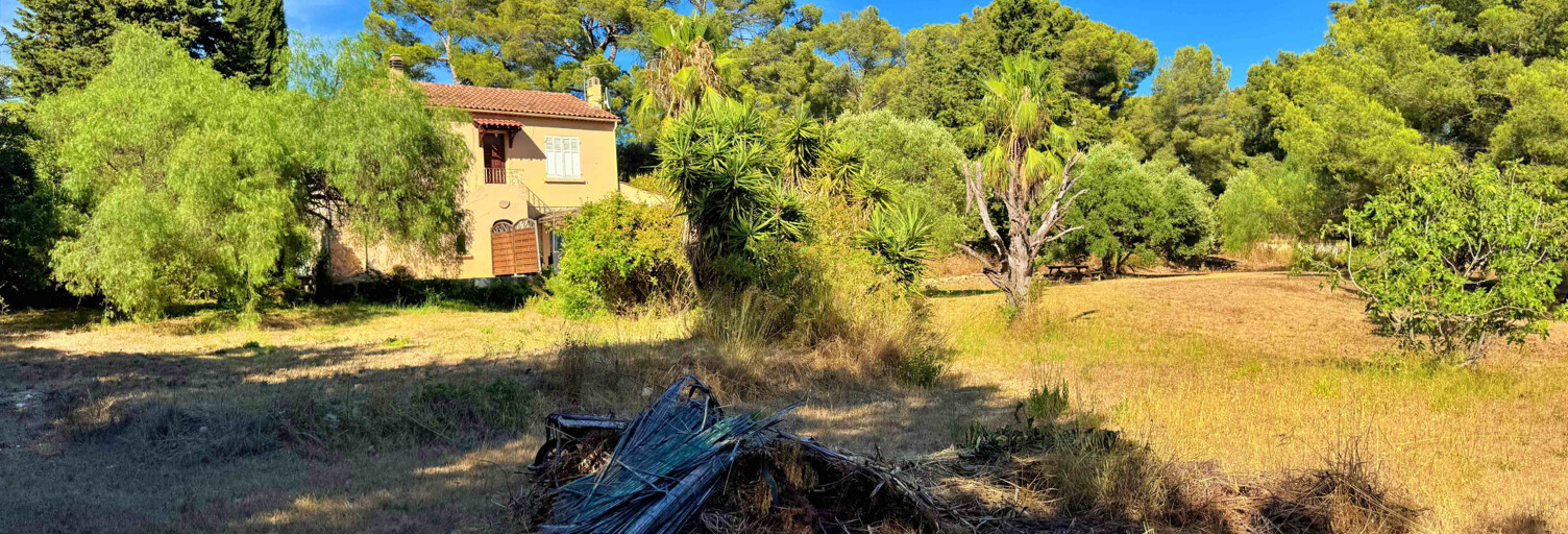 Maison 7 Pièces 172 m² à vendre à Sanary-sur-Mer (83110)