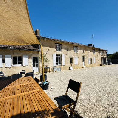 Maison 8 pièces 324000 €