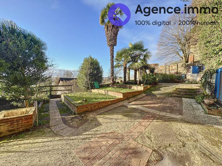 MAISON TROGLODYTE À VENDRE  349 m²  VUE SUR LA LOIRE  — photo 1
