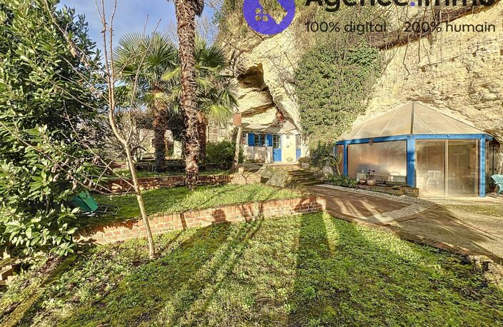 MAISON TROGLODYTE À VENDRE  349 m²  VUE SUR LA LOIRE  — photo 2