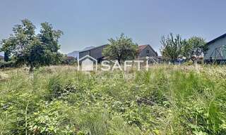 Immeuble  240 m² à vendre à Saint-Jean-de-Moirans (38430)