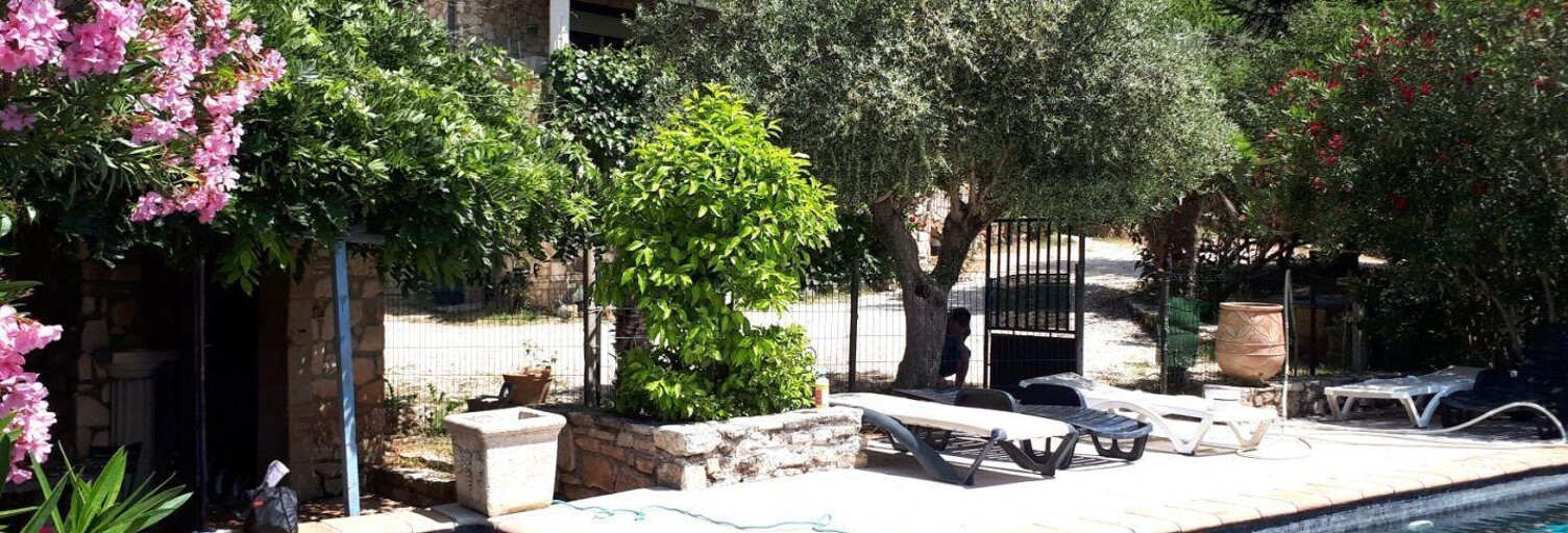 Maison 10 Pièces 155 m² à vendre à Les Vans (07140)