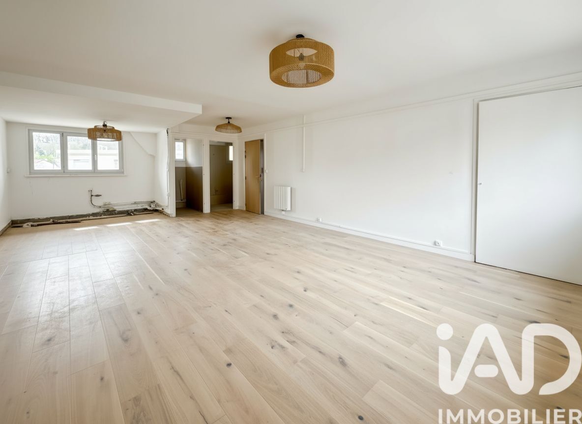 Vente Appartement 5 pièces - Photo 2