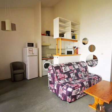 Appartement 3 pièces 800 €