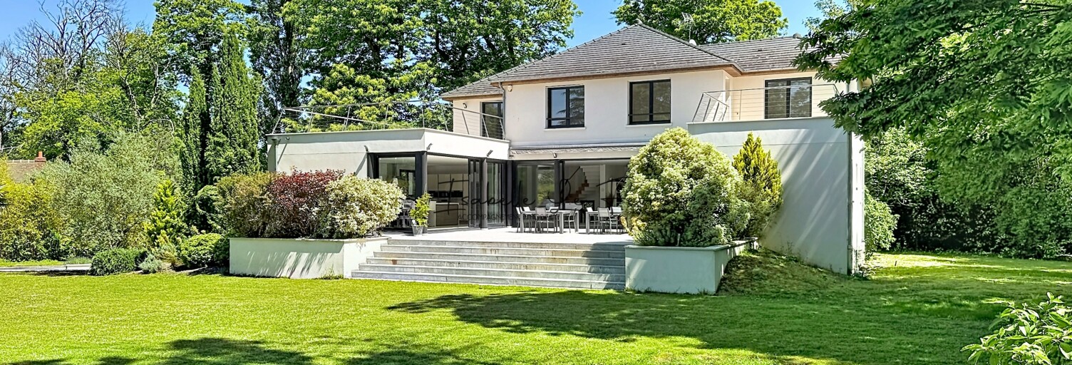 Maison 8 Pièces 330 m² à vendre à Saint-Fargeau-Ponthierry (77310)