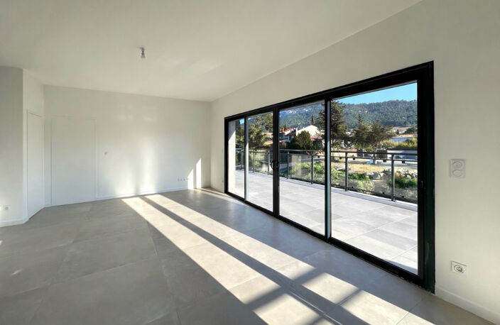 VILLA NEUVE livrée clé en main : Roquefort-La-Bédoule — photo 5