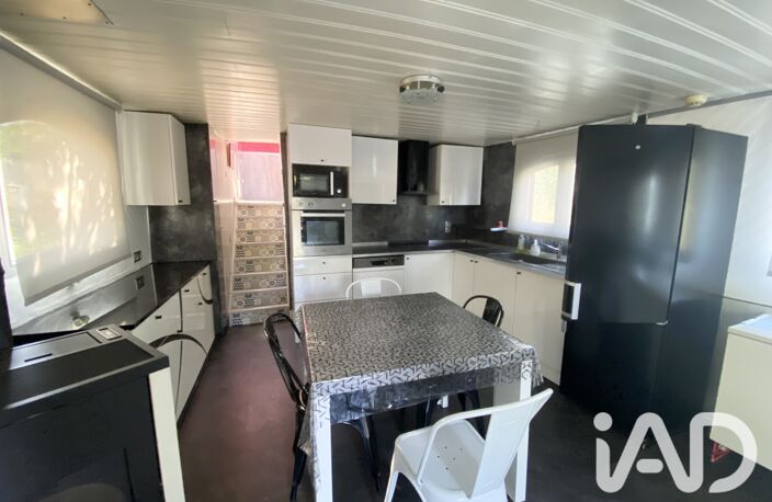 Vente Péniche 4 pièces — photo 2
