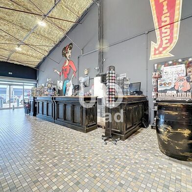 Commerce  195000 €