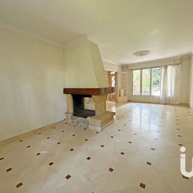 Maison 6 pièces 550000 €