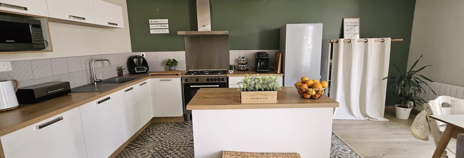 Maison 8 Pièces 287 m² à vendre à Fors (79230)