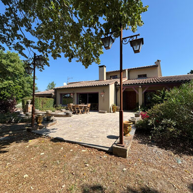 Maison 5 pièces 556500 €