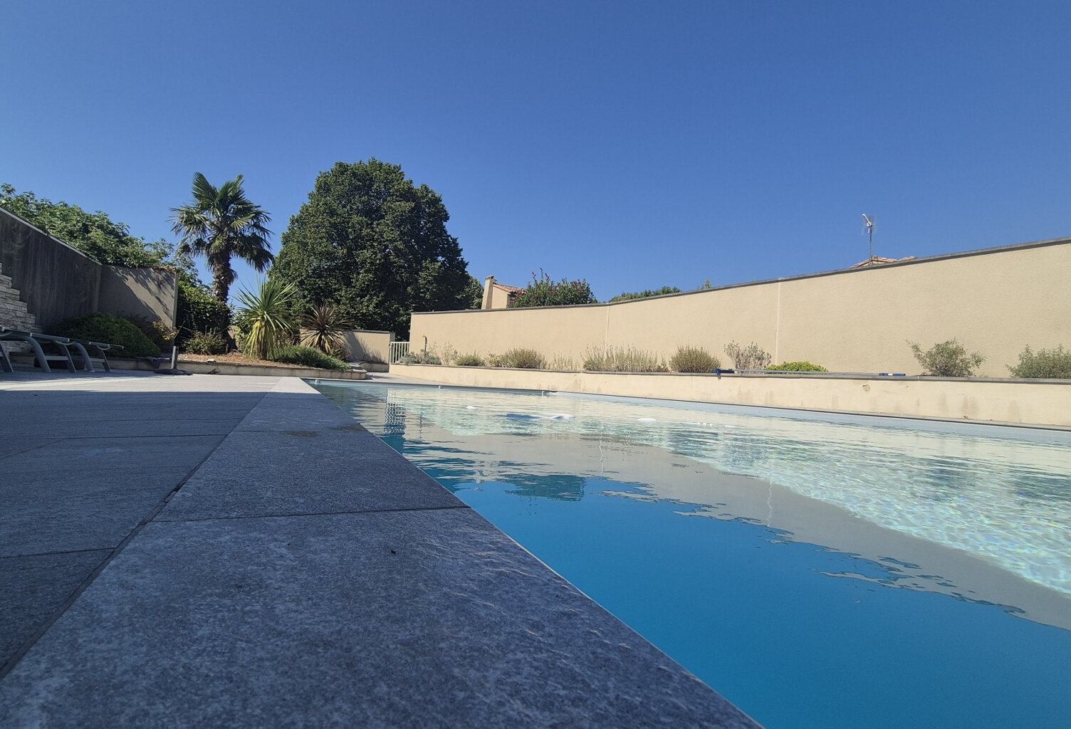 Coup de cœur à Labastide-d’Anjou   Maison avec piscine et grand jardin — photo 1