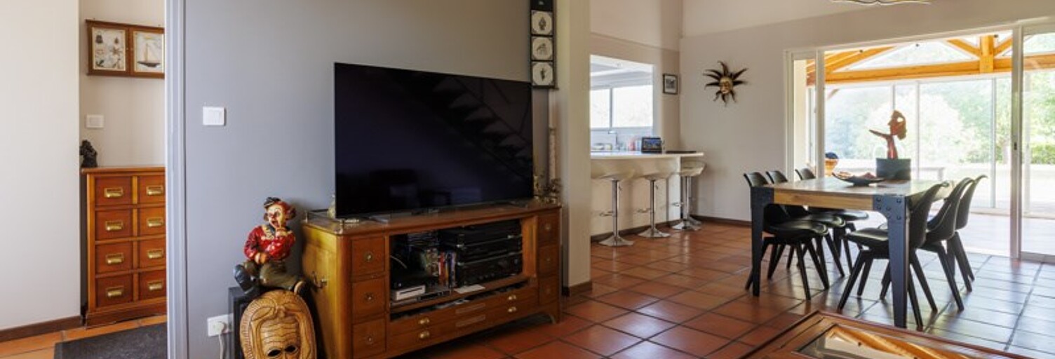 Maison 5 Pièces 140 m² à vendre à Montlaur (31450)