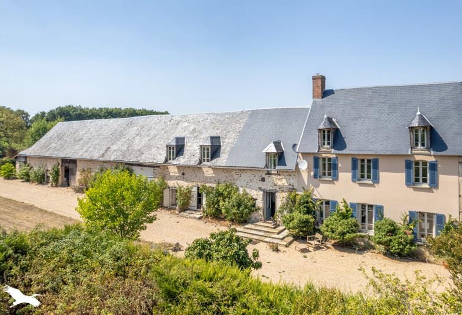 Ferme (tte) de 9 pièces principales — photo 1