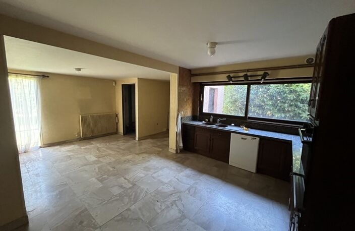 Contemporaine de 6 pièces principales — photo 4