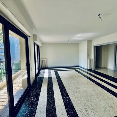 Appartement 3 pièces 119000 €