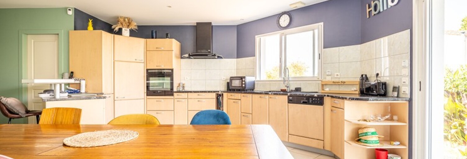 Maison 5 Pièces 140 m² à vendre à Clavette (17220)