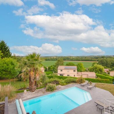 Maison 6 pièces 549000 €