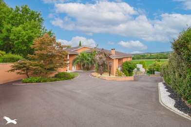 Maison 6 pièces 549000 €