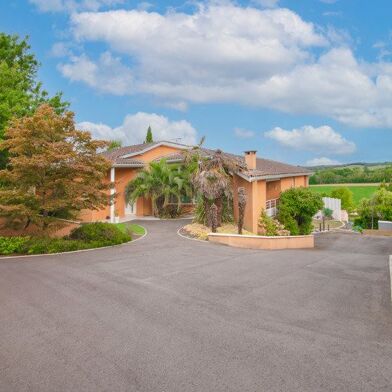 Maison 6 pièces 549000 €