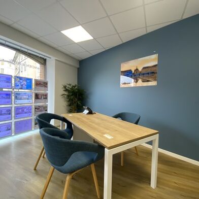 Immeuble  180000 €