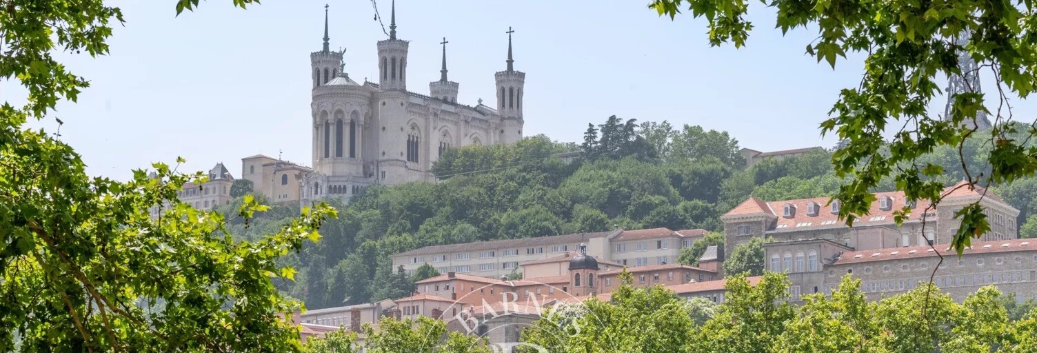Appartement 5 Pièces 186 m² à vendre à Lyon 1 (69001)