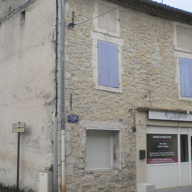 Immeuble  224700 €