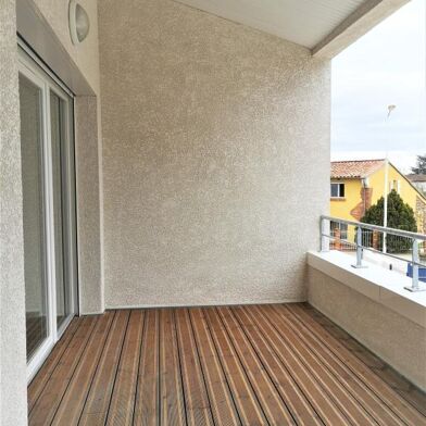 Appartement 3 pièces 706 €