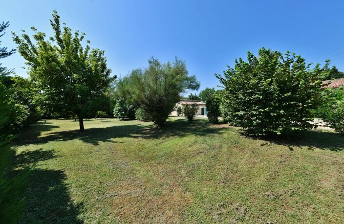 Charmante villa au cœur d'un jardin paysagé — photo 5
