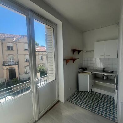 Appartement 1 pièces 350 €