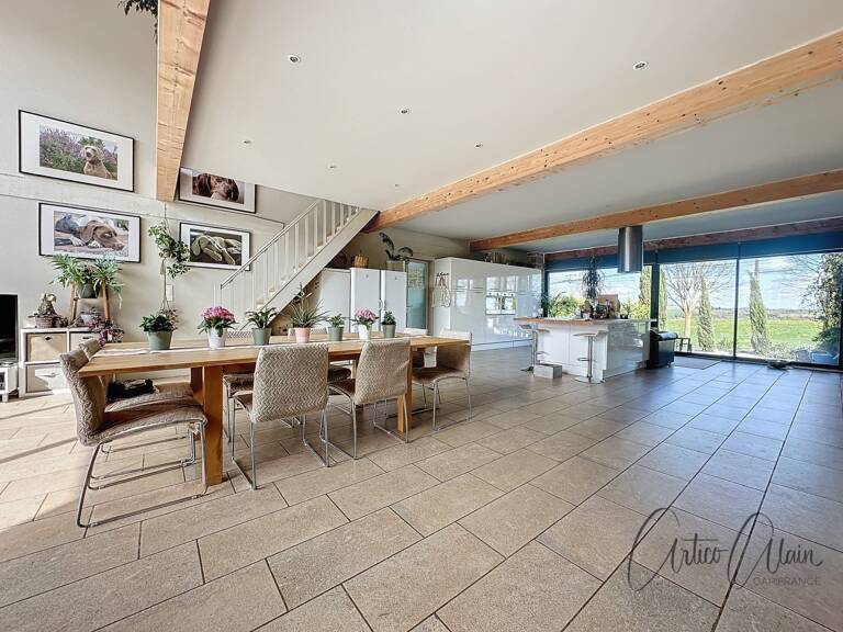 Dpt Haute Garonne (31), à vendre proche de VILLEFRANCHE DE LAURAGAIS maison en pierre de 676 m² - Terrain de 3 400m² — photo 1