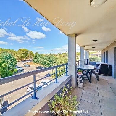 Appartement 3 pièces 141700 €