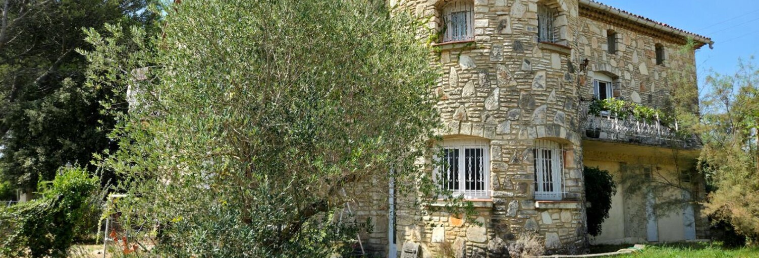Maison 12 Pièces 368 m² à vendre à Cornillon (30630)